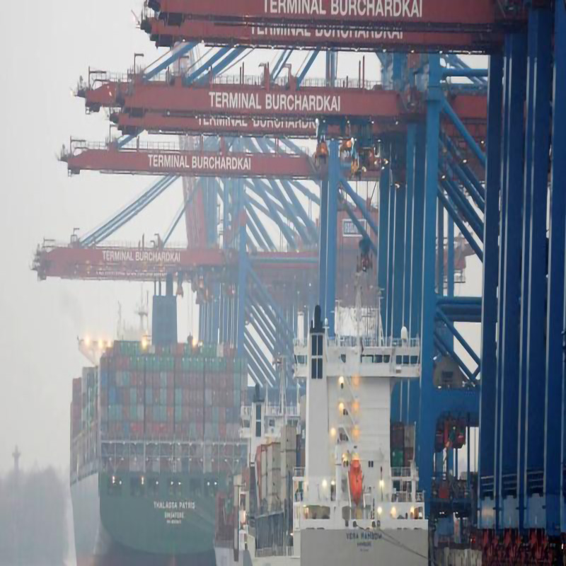 Đức cho phép COSCO của Trung Quốc chiếm 24,9% cổ phần tại cảng lớnnhất